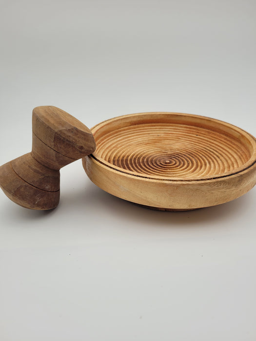 Talier en bois + Pilon - Vaisselle Traditionnelle en Terre cuite (diamètre 20 cm)